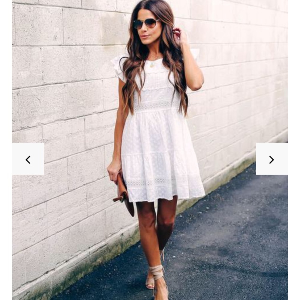 Nwt Vici embroidered dress
